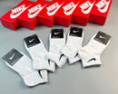 Kit de Meias Cano baixo Nike com 5 Pares (Branco)