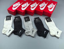 Kit de Meias Cano baixo Nike com 5 Pares
